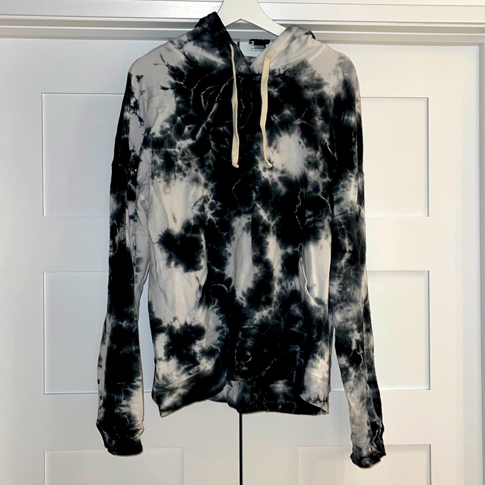Electric & Rose black and white tie dye James hoodie. Large
